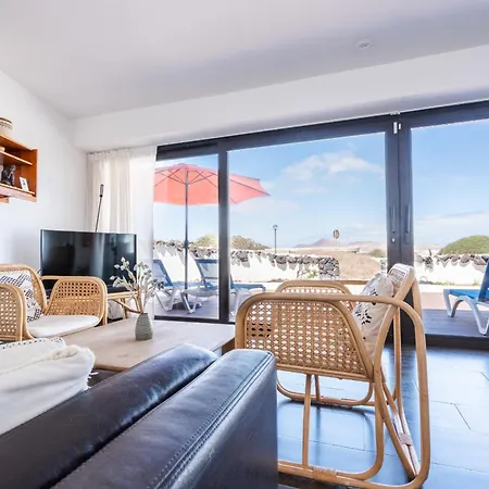 73 - Quicksand - Ocean Views - 1 Min By Lanzarote