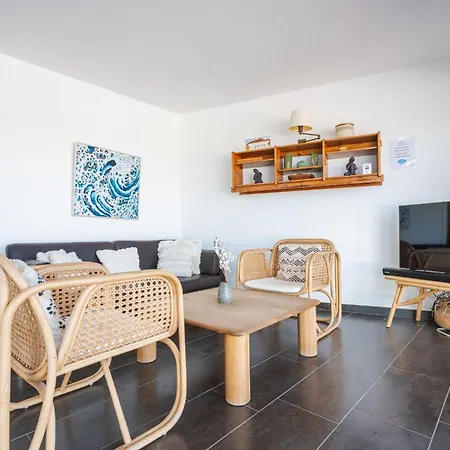 73 - Quicksand - Ocean Views - 1 Min By Lanzarote *