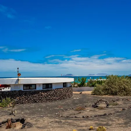 73 - Quicksand - Ocean Views - 1 Min By Lanzarote 度假居